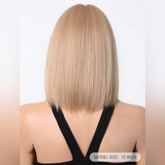 NEW Blonde Bob Hair Wig - Picture 5 of 6